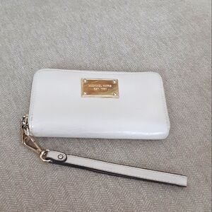 Michael Kors White and Gold Clutch Wristlet